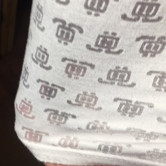 JLo white T-shirt - Picture 4 of 5